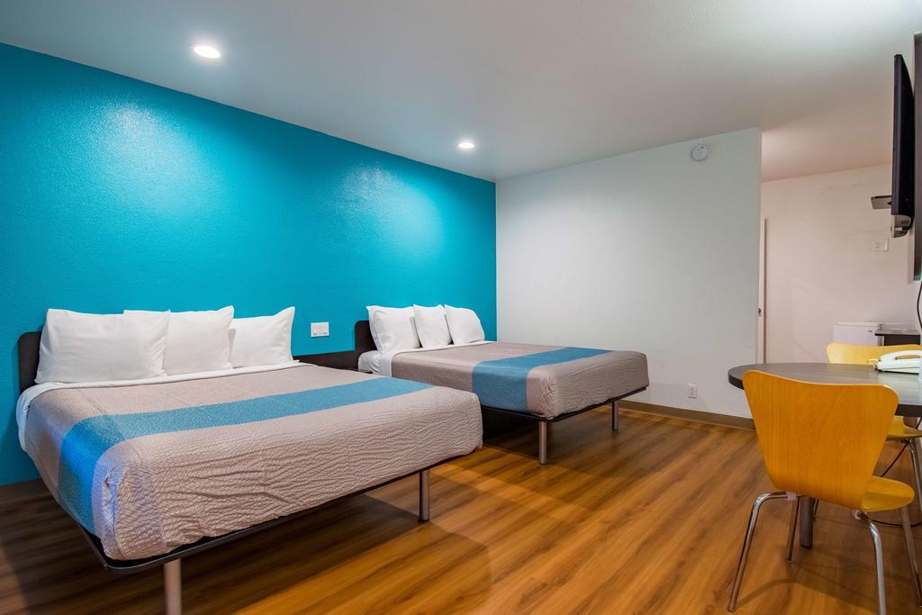Motel 6-San Bernardino, Ca - Downtown Экстерьер фото